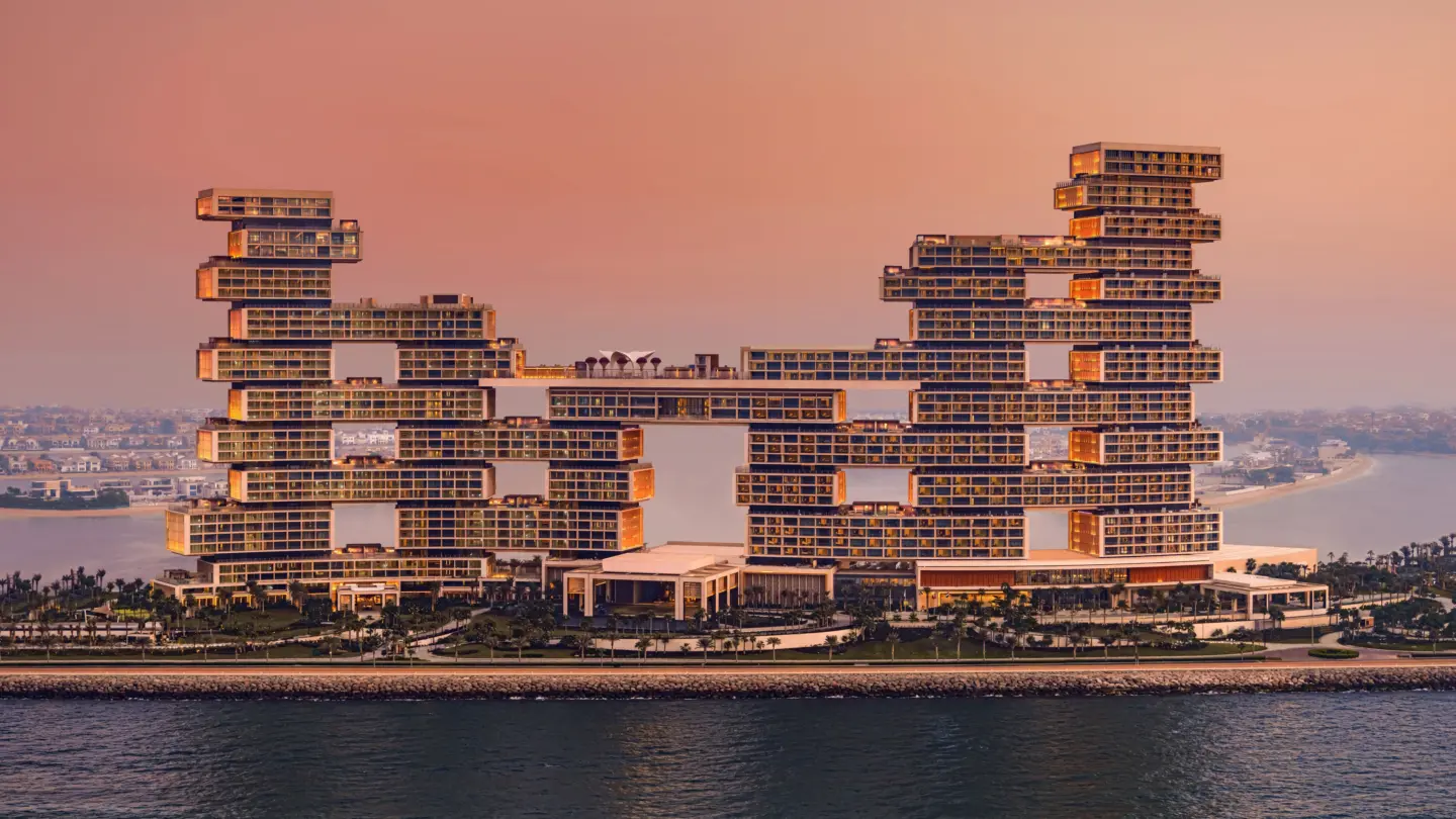 Explore the Visionaries Behind Palm Island’s Iconic Developments